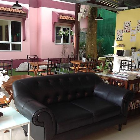 แซนดี้ เฮ้าืฺท์ ราไวย์ Hotel Rawai ภายนอก รูปภาพ