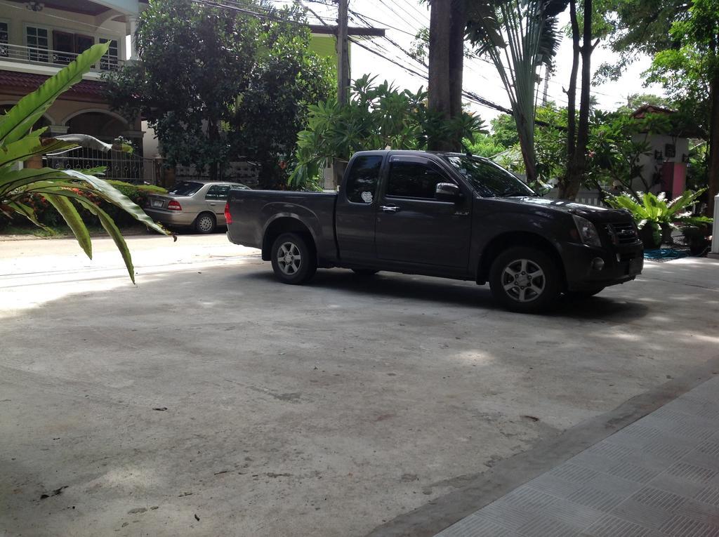 แซนดี้ เฮ้าืฺท์ ราไวย์ Hotel Rawai ภายนอก รูปภาพ