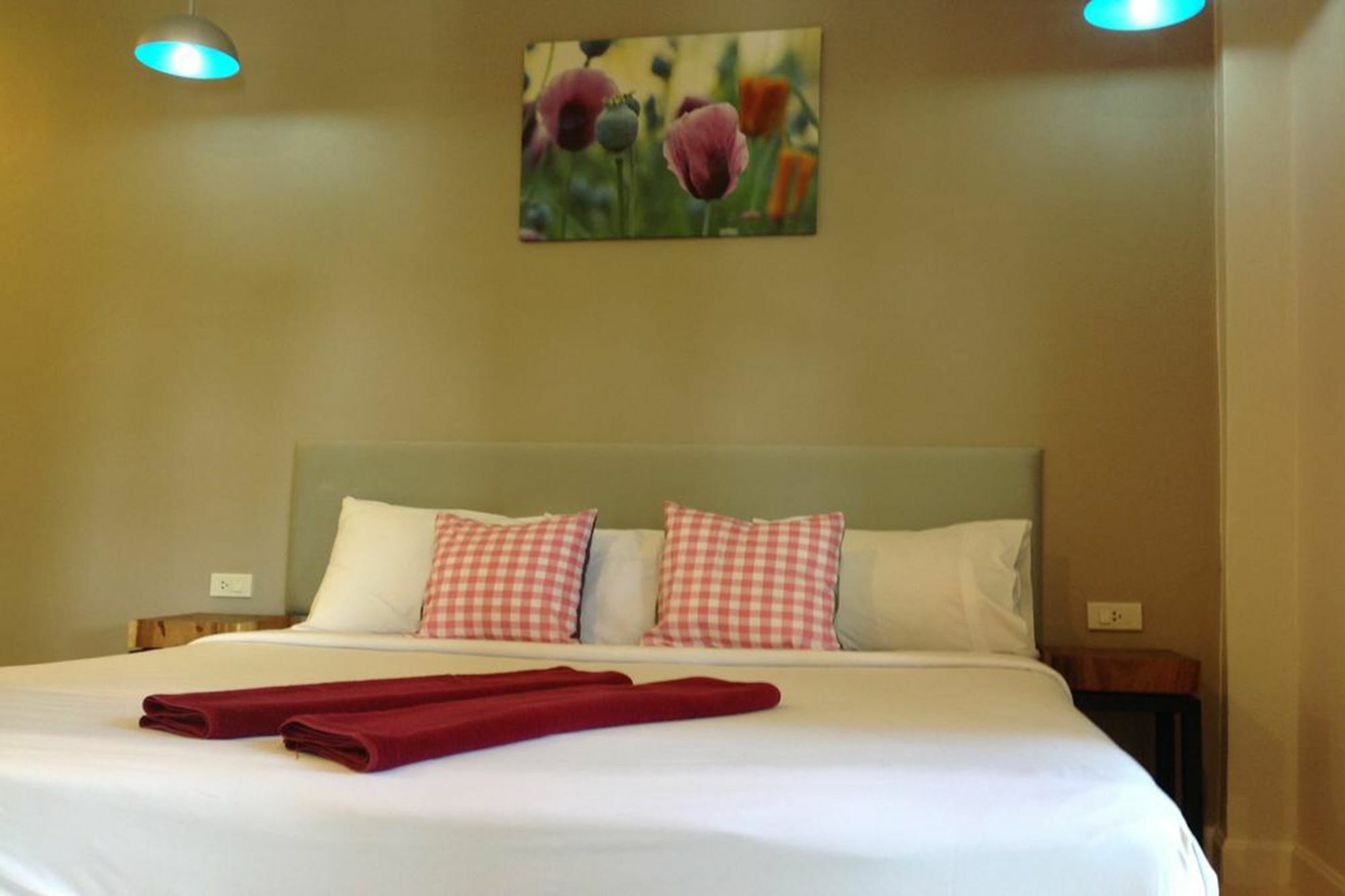 แซนดี้ เฮ้าืฺท์ ราไวย์ Hotel Rawai ภายนอก รูปภาพ