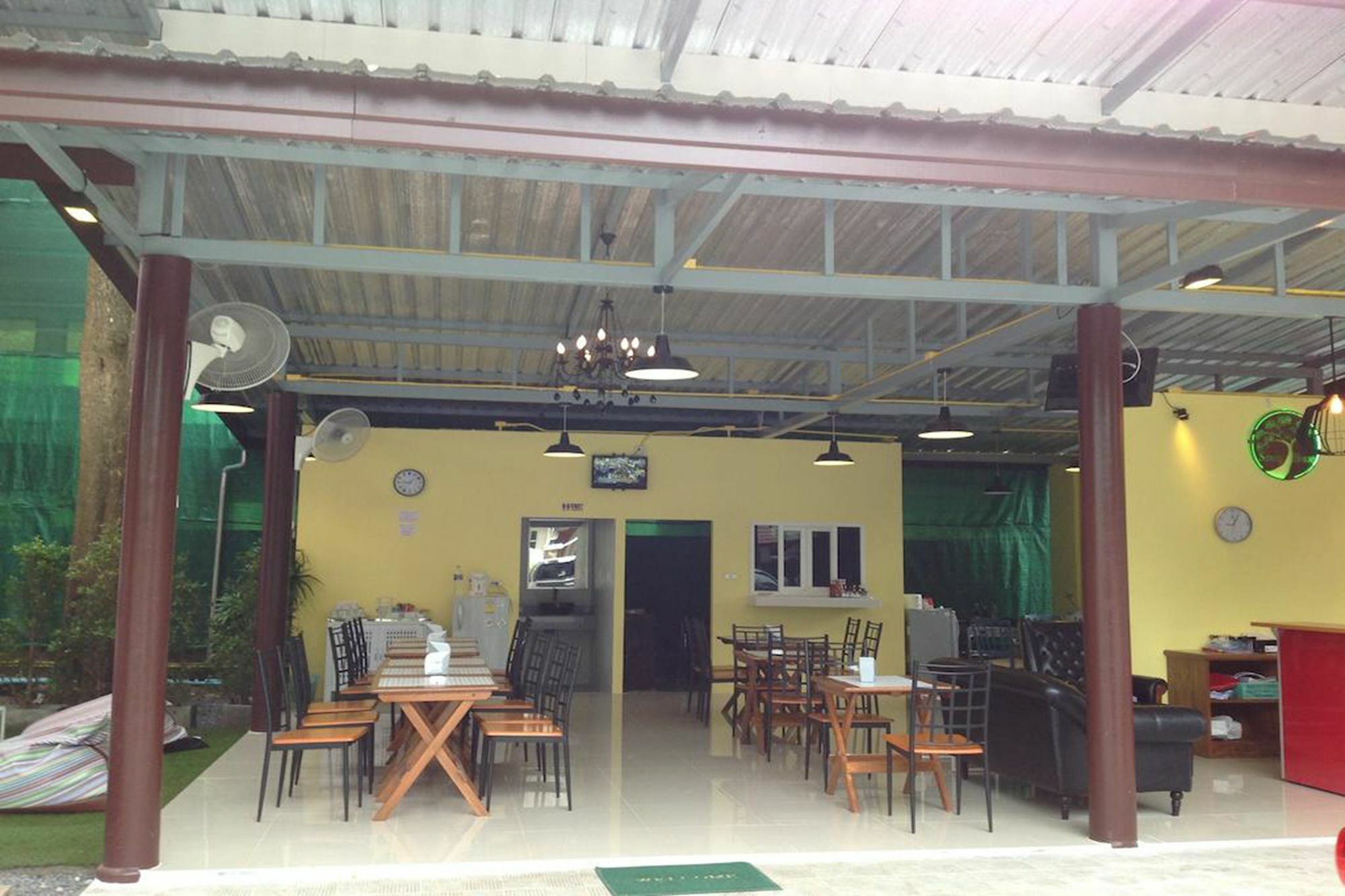 แซนดี้ เฮ้าืฺท์ ราไวย์ Hotel Rawai ภายนอก รูปภาพ